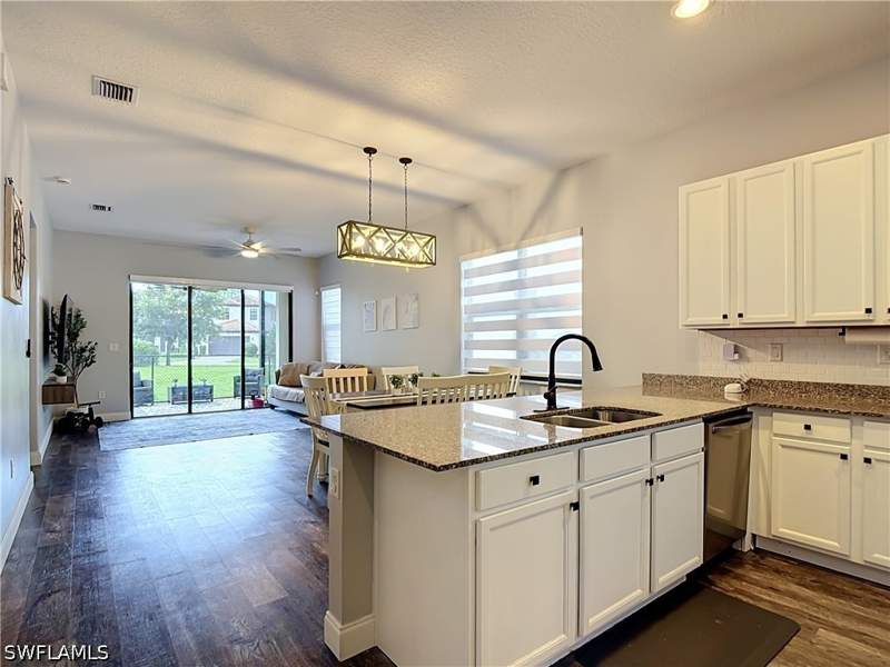4 bedroom SingleFamilyResidence at 5431 Ferris Ave, Coquina At Maple Ridge, Ave Maria — photo 2