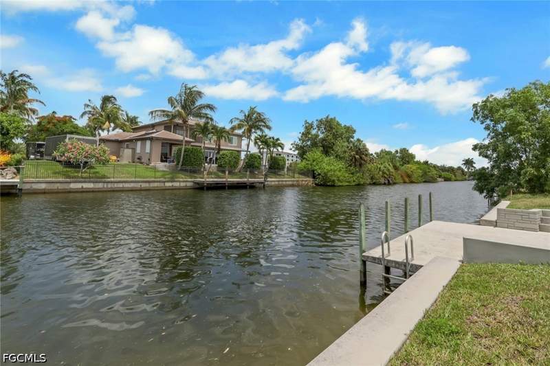 3 bedroom SingleFamilyResidence at 3818 SW 17th Ave, Cape Coral, Cape Coral — photo 5