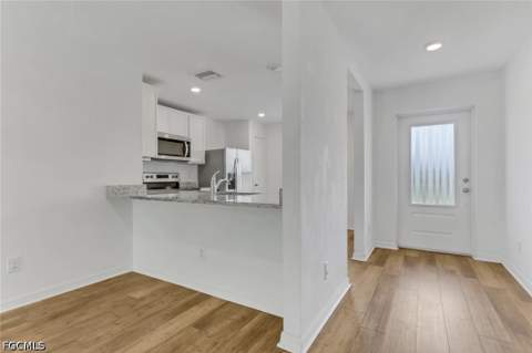 219 NW 25th Ter, Cape Coral FL - photo 22 of 42