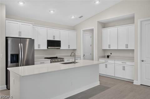 633 SW 13th St, Cape Coral FL - photo 10 of 35
