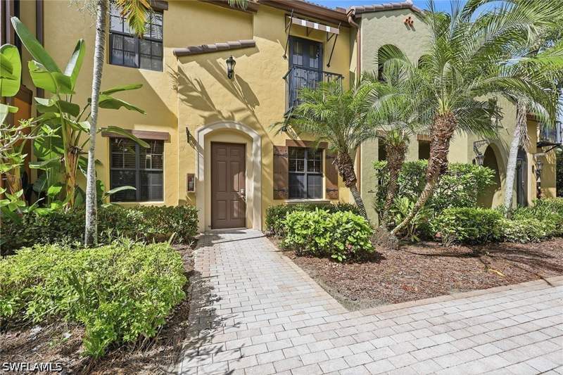 2 bedroom Condominium at 9126 Chula Vista St 12303, Ole, Naples — photo 3