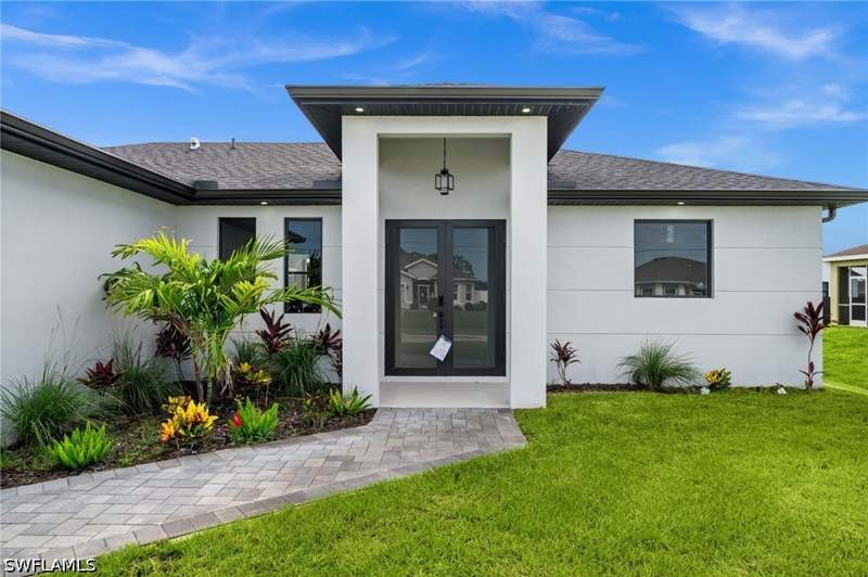 3 bedroom SingleFamilyResidence at 409 NW 25th Pl, Cape Coral, Cape Coral — photo 2