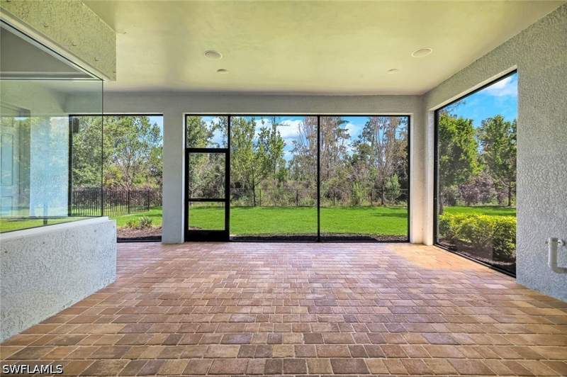 4 bedroom SingleFamilyResidence at 28113 Captiva Shell Loop, Seasons At Bonita, Bonita Springs — photo 4