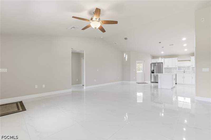 3 bedroom SingleFamilyResidence at 1893 Weldon Ave, Greenbriar, Lehigh Acres — photo 3