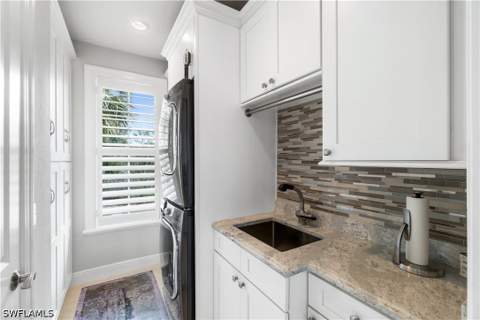 225 Bayfront Dr, Bonita Springs FL - photo 13 of 44