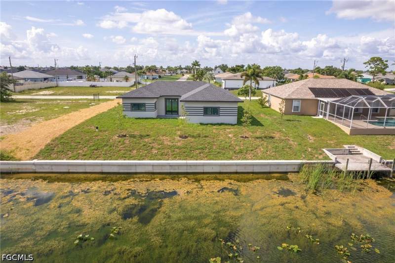 3 bedroom SingleFamilyResidence at 614 NW 9th St, Cape Coral, Cape Coral — photo 5