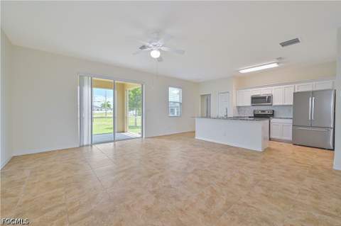 4402 NW 32nd Ter, Cape Coral FL - photo 8 of 33