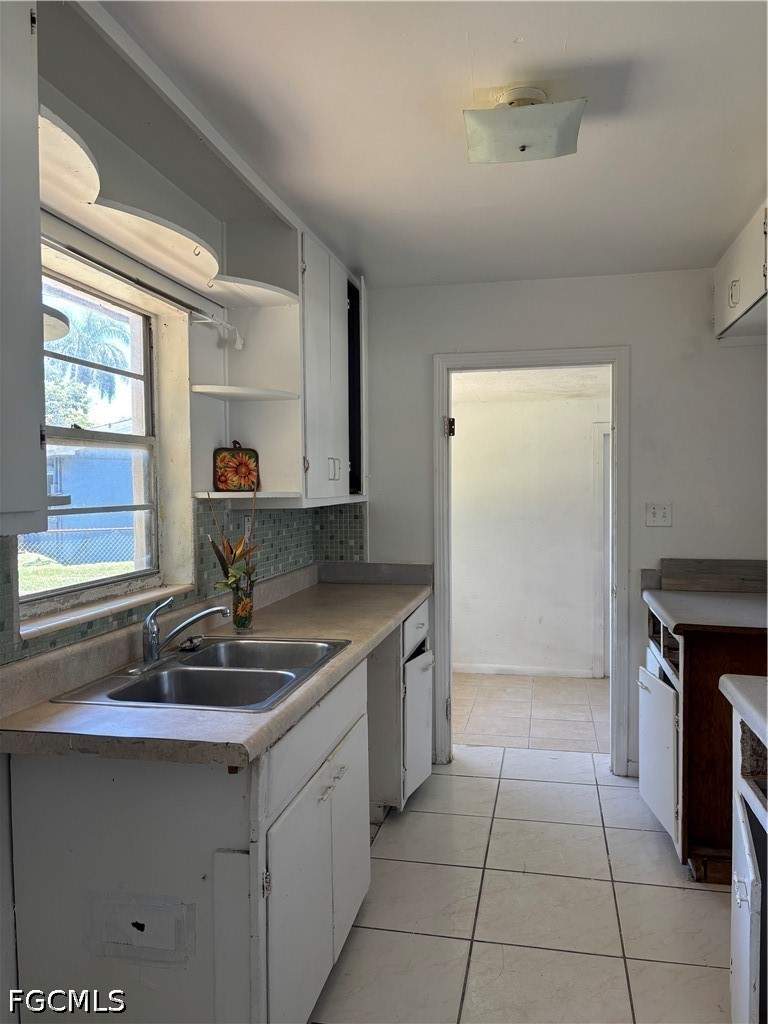 2 bedroom SingleFamilyResidence at 3977 Seminole Ave, Morningside Addition, Fort Myers — photo 4