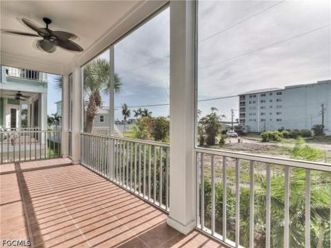 282 Delmar Ave, Fort Myers Beach FL - photo 20 of 43