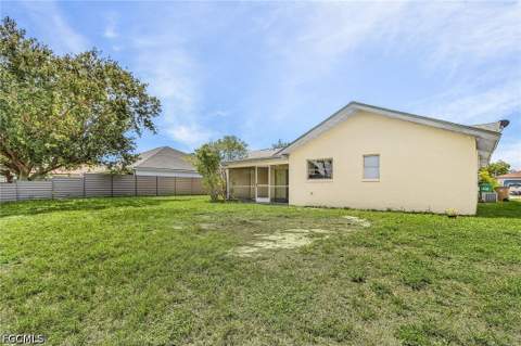 1435 SE 14th St, Cape Coral FL - photo 21 of 28