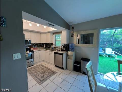 506 SE 27th Ter, Cape Coral FL - photo 8 of 30