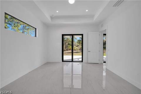 4703 Sara Ave N, Lehigh Acres FL - photo 14 of 33