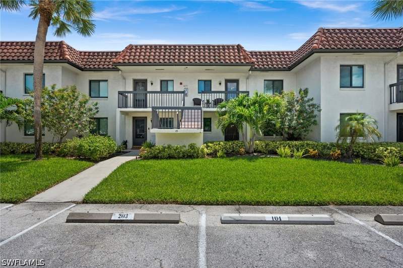 2 bedroom Condominium at 4251 27th CT SW 104, FAIRWAYS AT PAR FIVE, Naples — photo 1