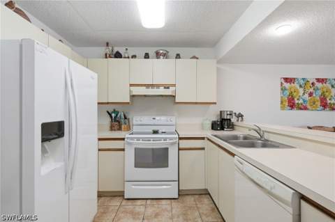 132 Santa Clara Dr 10, Naples FL - photo 11 of 24