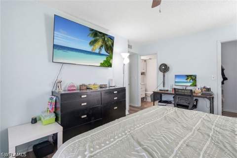 132 Santa Clara Dr 10, Naples FL - photo 16 of 24