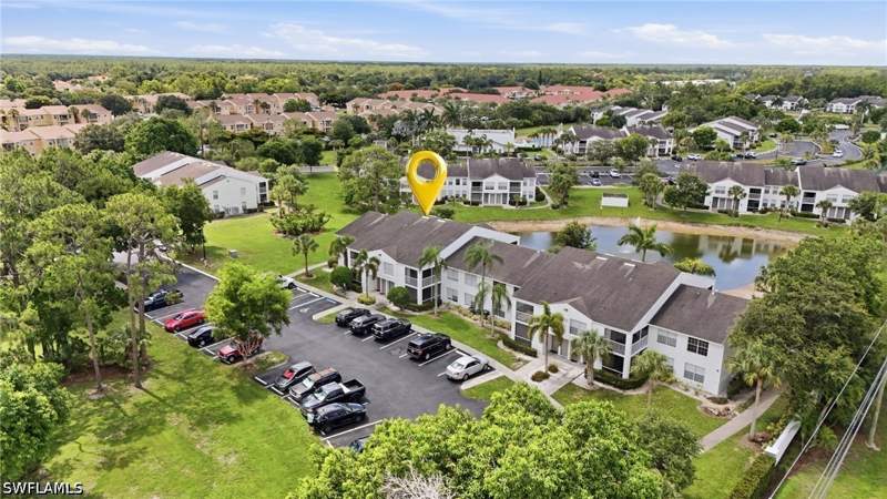 2 bedroom Condominium at 132 Santa Clara Dr 10, Granada Lakes, Naples — photo 3