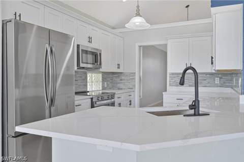 17911 Bermuda Dunes Dr, Fort Myers FL - photo 23 of 49