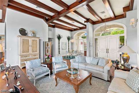 6991 Greentree Dr, Naples FL - photo 13 of 50