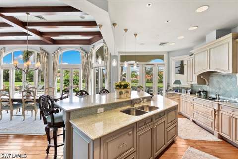 6991 Greentree Dr, Naples FL - photo 16 of 50