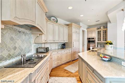 6991 Greentree Dr, Naples FL - photo 24 of 50