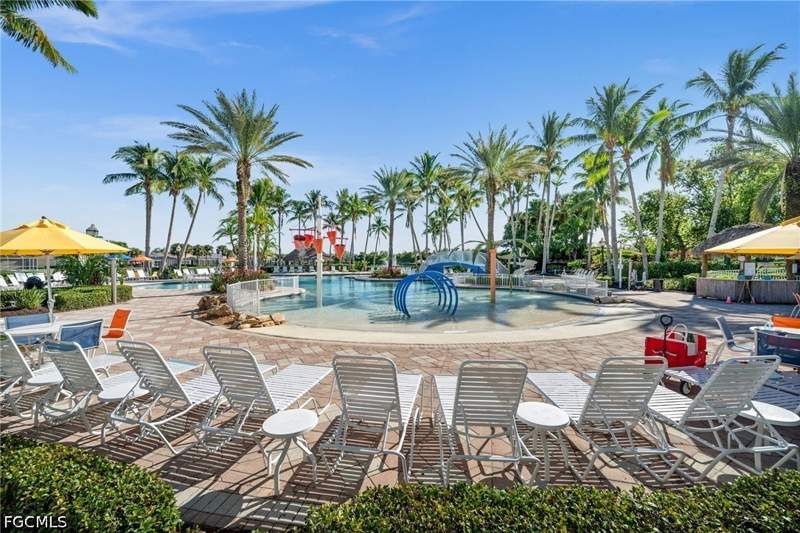 3 bedroom SingleFamilyResidence at 2623 Malaita Ct, Sandoval, Cape Coral — photo 4