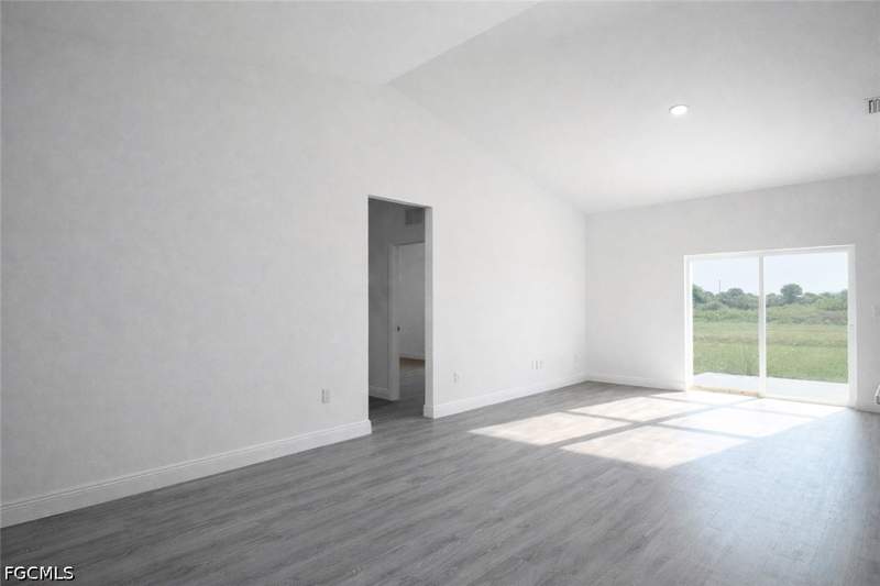 3 bedroom SingleFamilyResidence at 1246 Claremont St E, Lehigh Acres, Lehigh Acres — photo 5