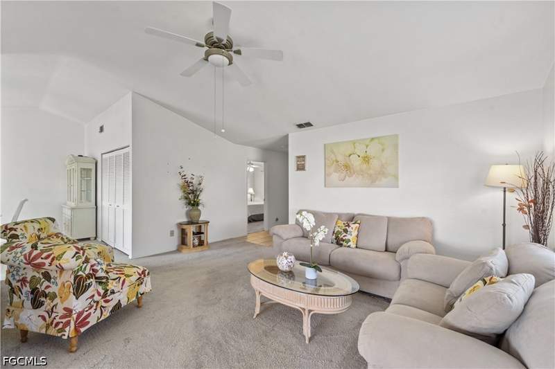2 bedroom Condominium at 8565 Charter Club Cir 6, Club At Crystal Lake Condominium, Fort Myers — photo 4