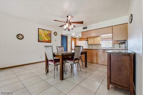 4704 SE 6th Ave C, Cape Coral FL - photo 6 of 34
