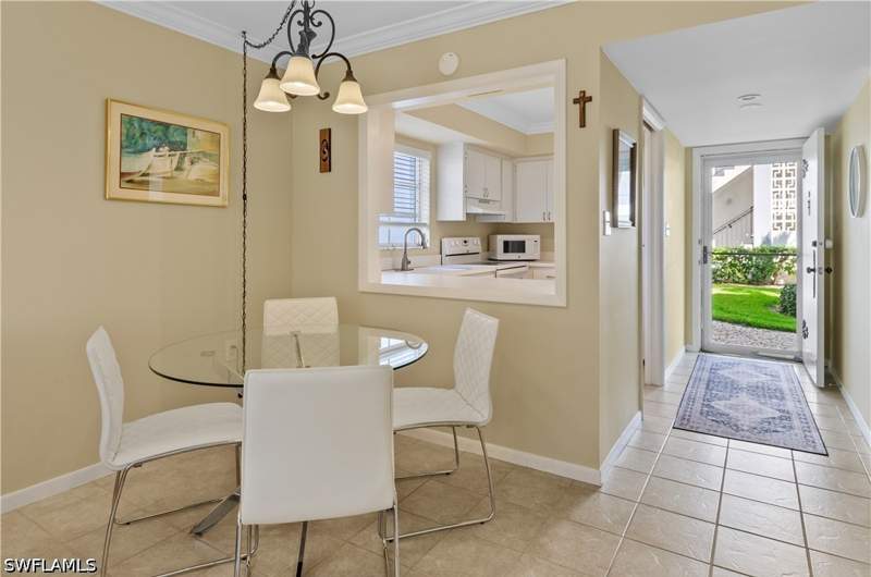 2 bedroom Condominium at 5 High Point Cir W 104, High Point Country Club, Naples — photo 4