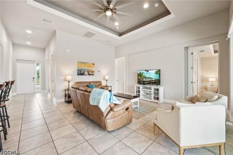 207 Gleason Pkwy, Cape Coral FL - photo 10 of 50