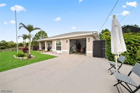 1243 Earnest St E, Lehigh Acres FL - photo 10 of 32