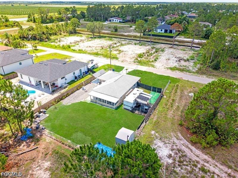 3 bedroom SingleFamilyResidence at 1243 Earnest St E, Lehigh Acres, Lehigh Acres — photo 4