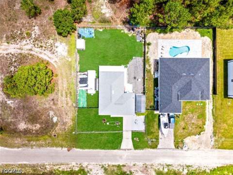 1243 Earnest St E, Lehigh Acres FL - photo 8 of 32