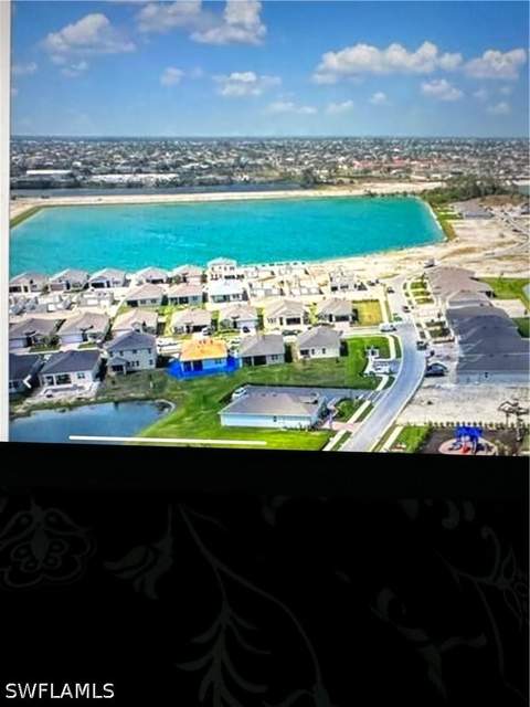 847 Stonewater Lake Ter W, Cape Coral FL - photo 15 of 44