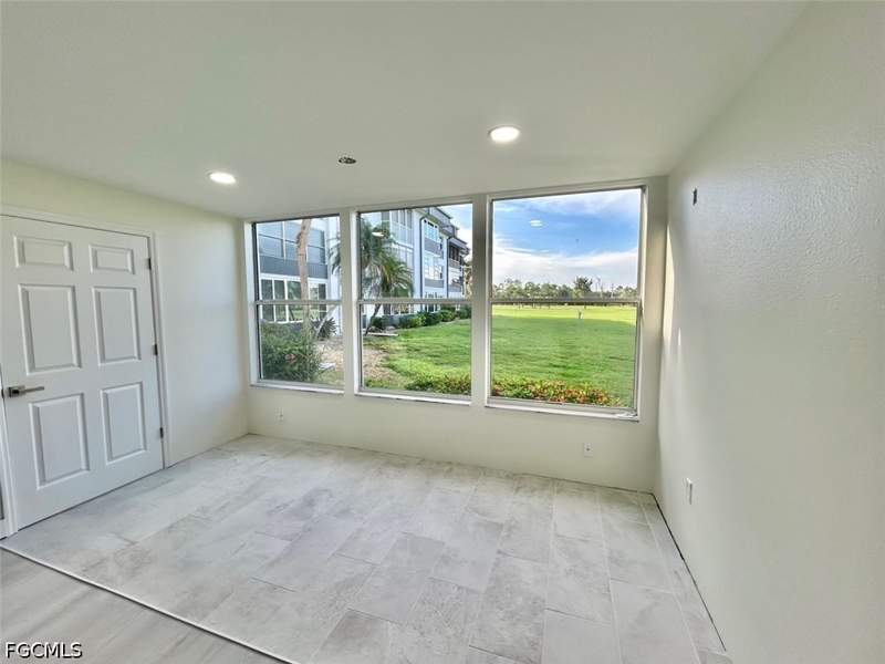 2 bedroom Condominium at 1740 Pine Valley Dr 113, Seven Lakes, Fort Myers — photo 2