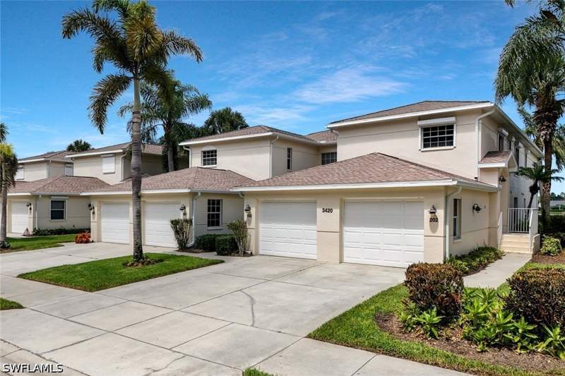 3 bedroom Condominium at 3420 W Crown Pointe Blvd 202, Crown Pointe Shores, Naples — photo 2