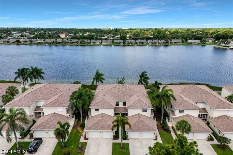 3 bedroom Condominium at 3420 W Crown Pointe Blvd 202, Crown Pointe Shores, Naples — photo 3