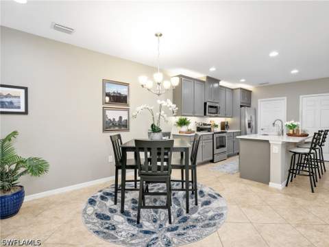 4337 Dutchess Park Rd, Fort Myers FL - photo 10 of 42