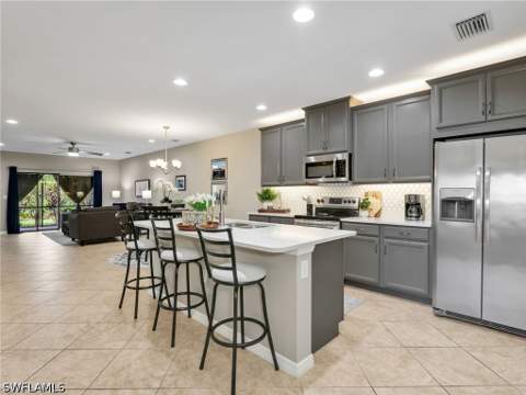 4337 Dutchess Park Rd, Fort Myers FL - photo 13 of 42