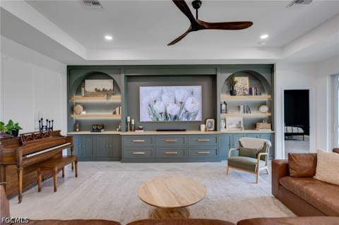 18890 Shimmer Dawn Ct, North Fort Myers FL - photo 6 of 35