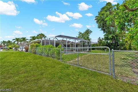 1121 SE 36th St, Cape Coral FL - photo 11 of 43