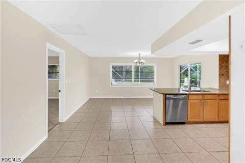 1121 SE 36th St, Cape Coral FL - photo 18 of 43