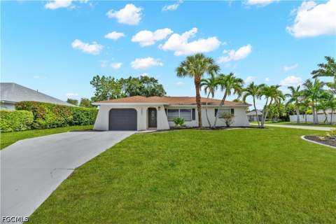1121 SE 36th St, Cape Coral FL - photo 7 of 43