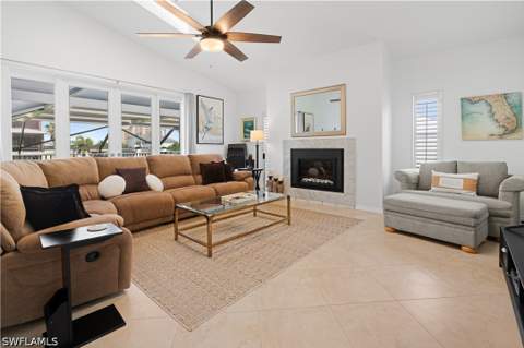 116 Sand Dollar Dr, Fort Myers Beach FL - photo 10 of 27