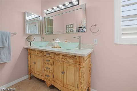 116 Sand Dollar Dr, Fort Myers Beach FL - photo 20 of 27