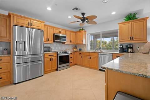 116 Sand Dollar Dr, Fort Myers Beach FL - photo 7 of 27
