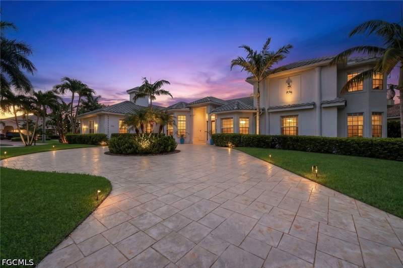 4 bedroom SingleFamilyResidence at 2819 El Dorado Pkwy W, Cape Coral, Cape Coral — photo 2