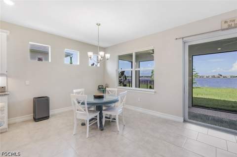 451 Spring Hill Lake Loop, Cape Coral FL - photo 17 of 50