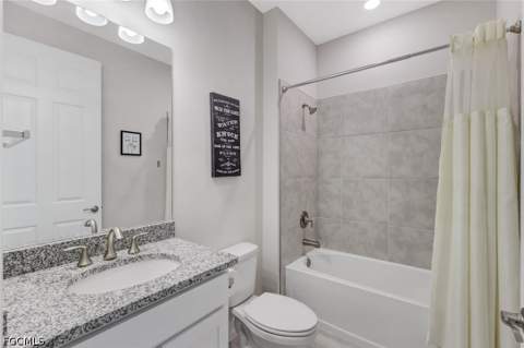 451 Spring Hill Lake Loop, Cape Coral FL - photo 23 of 50