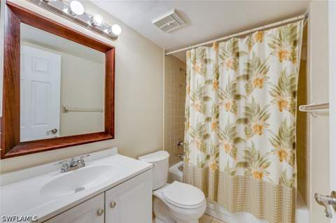 1702 Kings Lake Blvd 102, Naples FL - photo 14 of 27